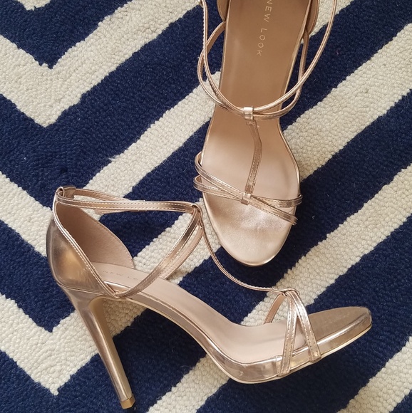 gold heels size 10